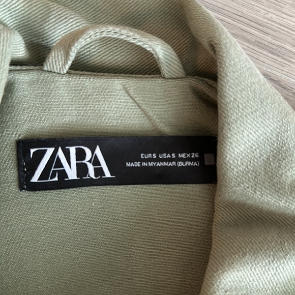 Utlility Jacket - Picture 3 of 4